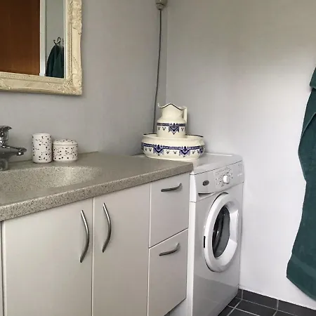 Fru Hollesens Sted * Fåborg